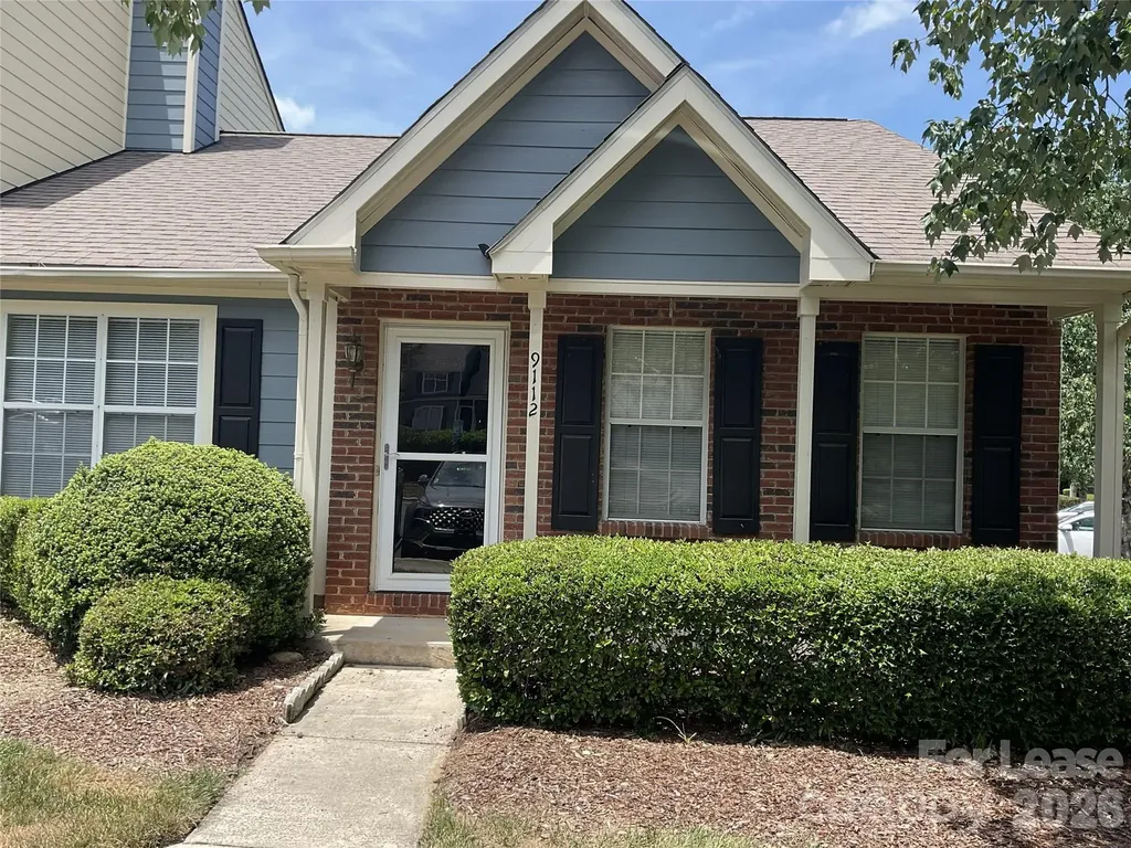 9112 Four Mile Creek Road Charlotte NC 28277