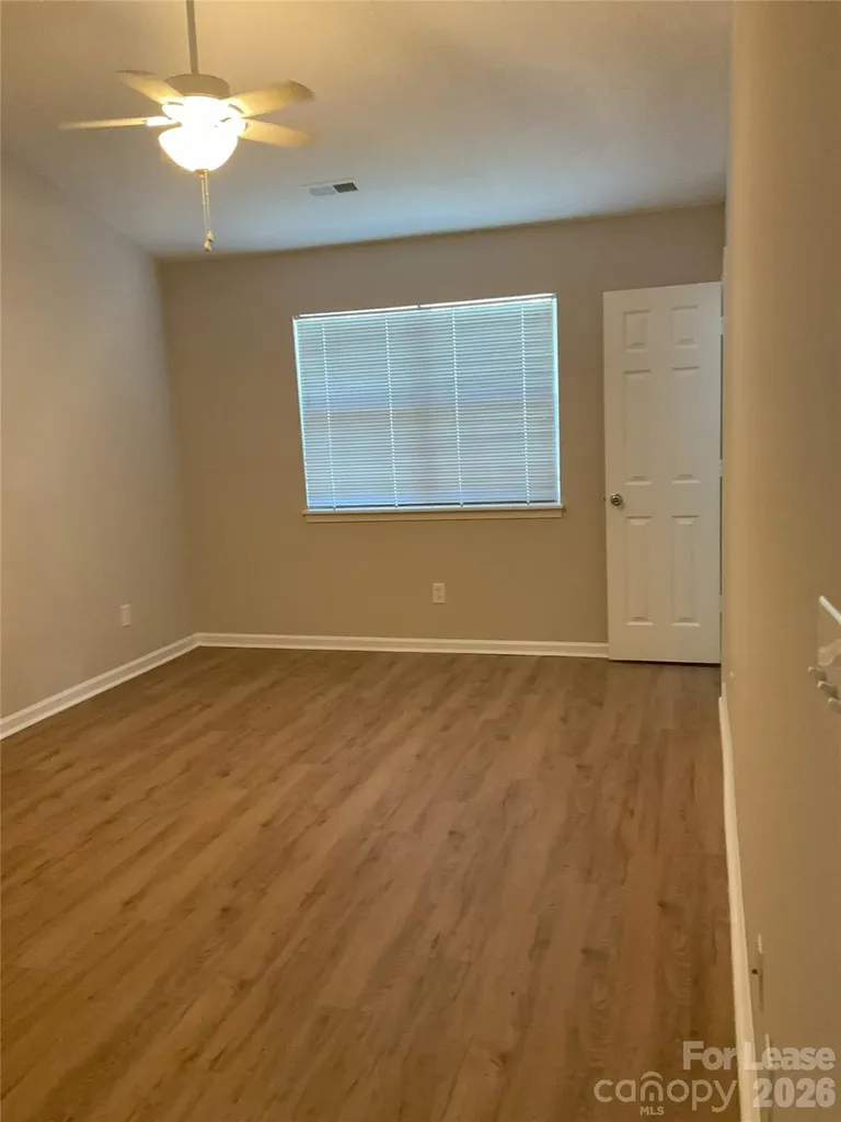 9112 Four Mile Creek Road Charlotte NC 28277