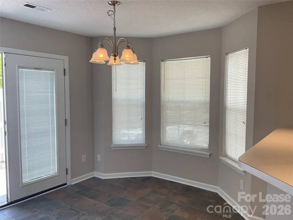 9112 Four Mile Creek Road Charlotte NC 28277