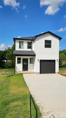 2920 21st Street Lane NE Hickory NC 28601