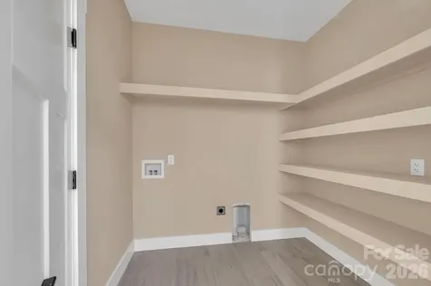 63 Abbey Lane Hendersonville NC 28739
