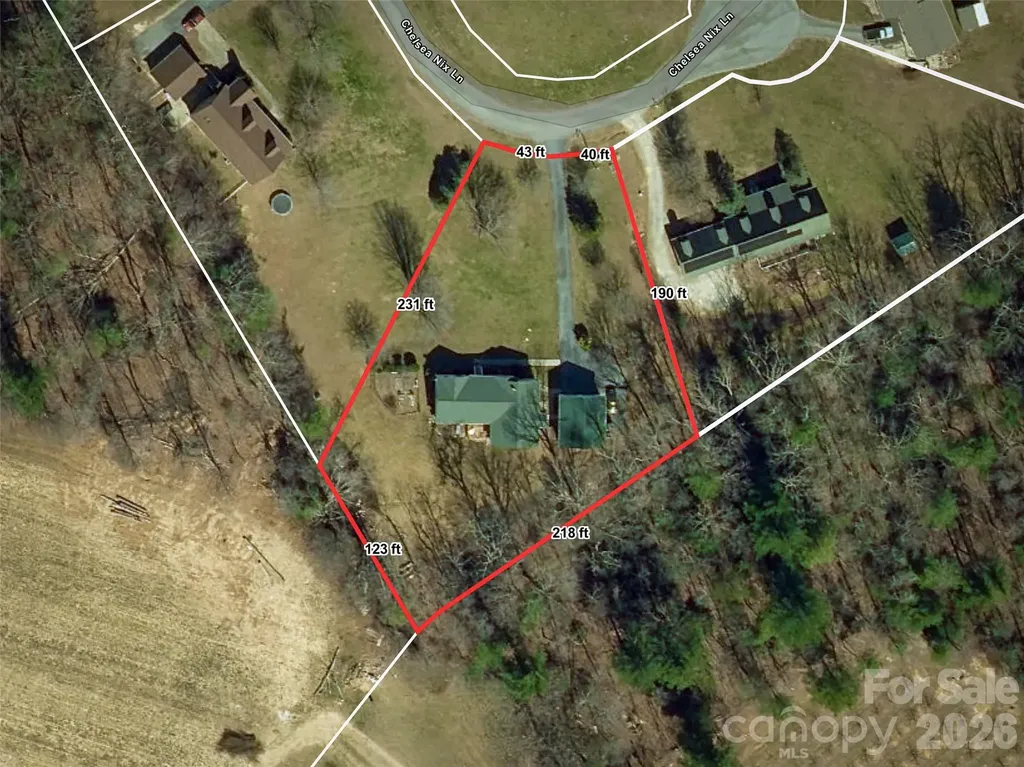 176 Chelsea Nix Lane Hendersonville NC 28792
