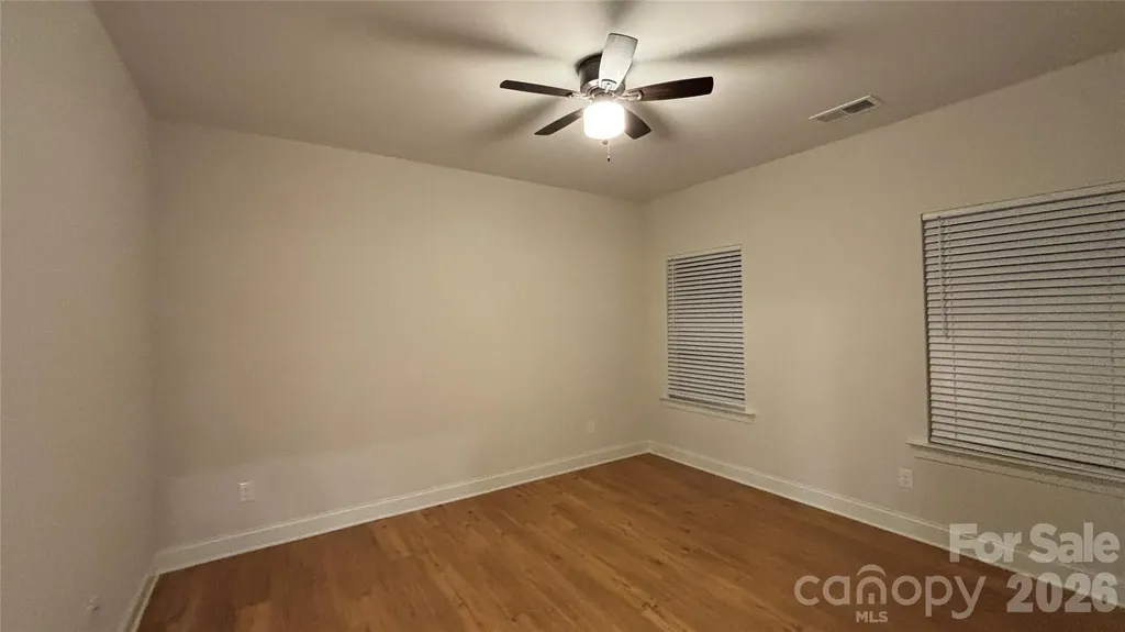 4817 Victoria Avenue Charlotte NC 28269