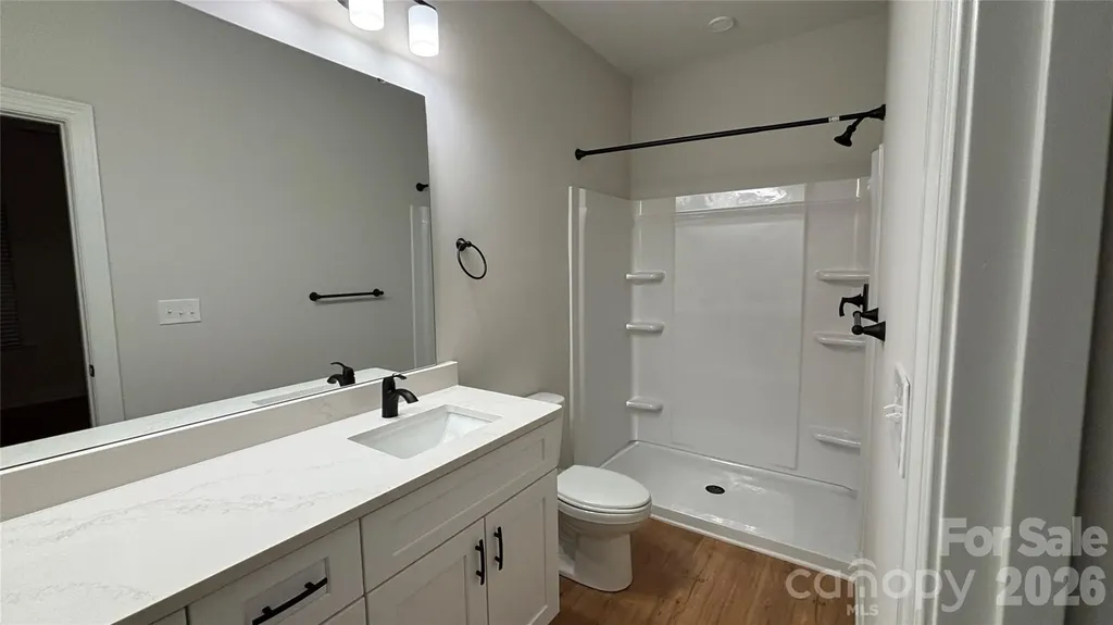 4817 Victoria Avenue Charlotte NC 28269