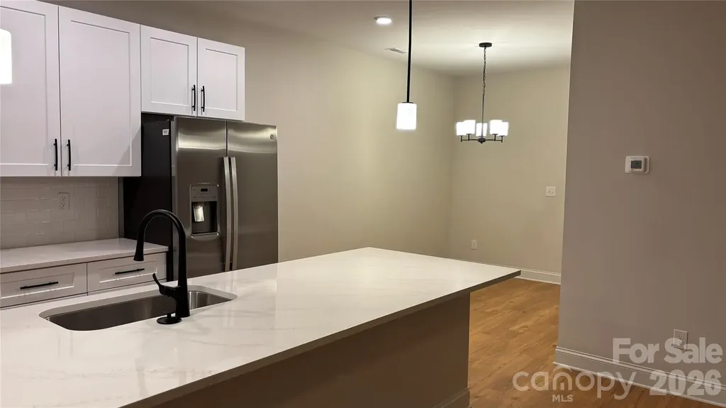 4817 Victoria Avenue Charlotte NC 28269