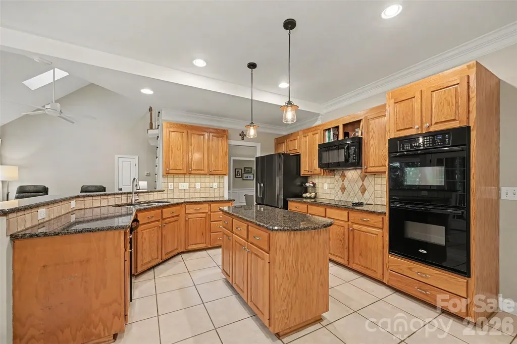 3532 Green Ash Lane Matthews NC 28104