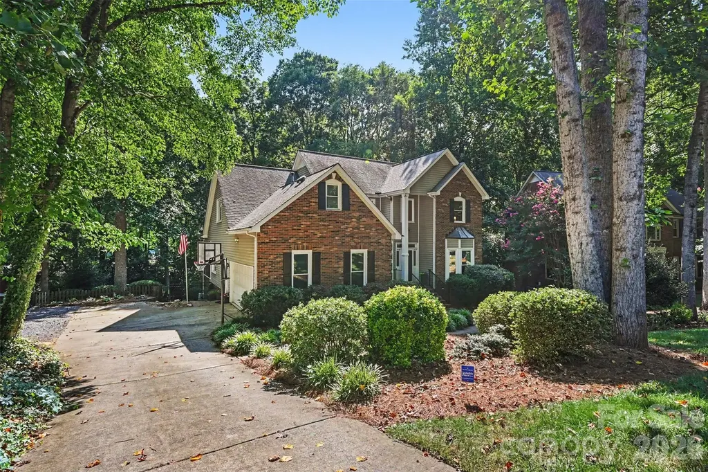 3532 Green Ash Lane Matthews NC 28104