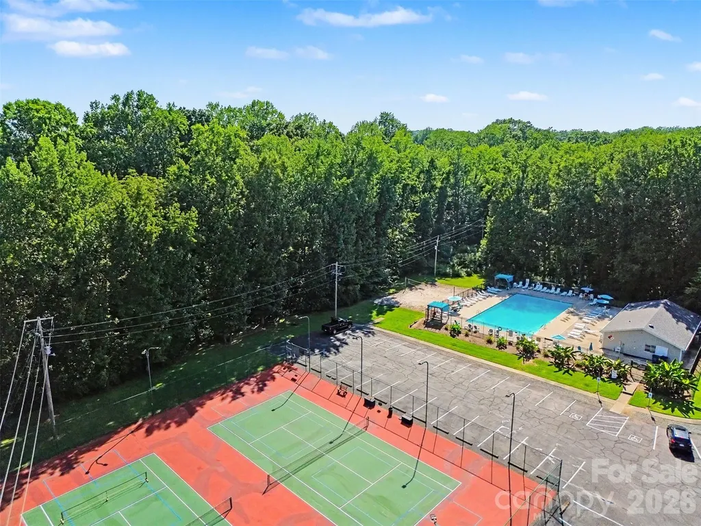 3532 Green Ash Lane Matthews NC 28104