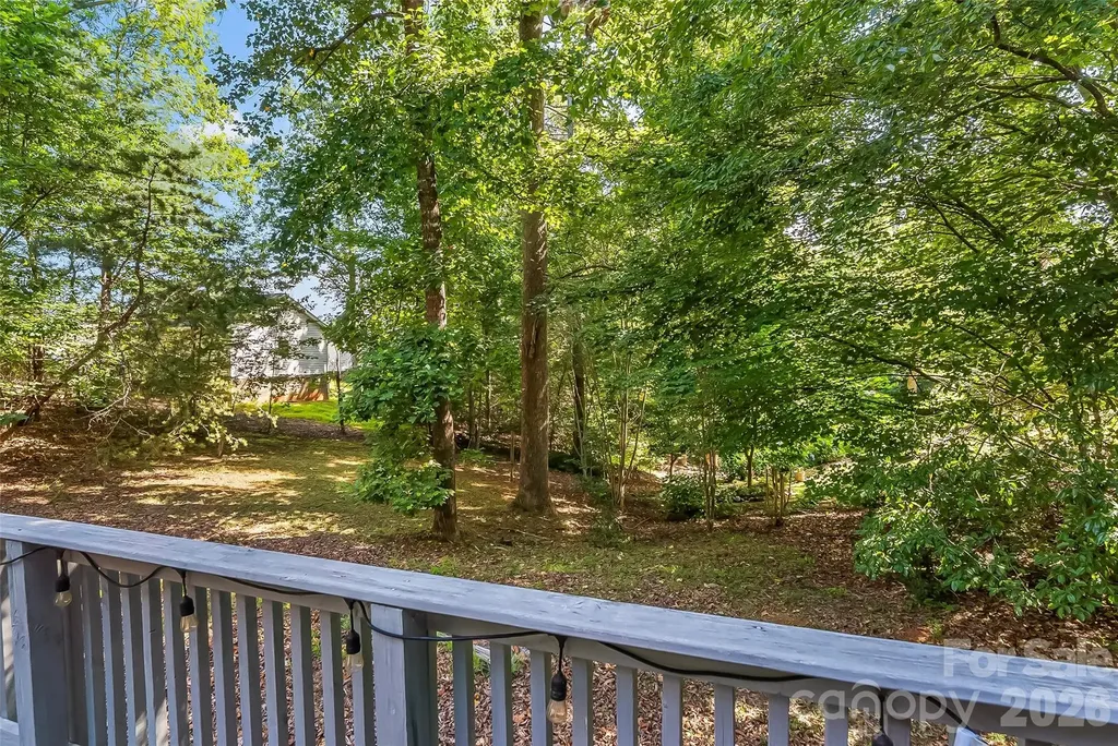 34 Lakeside Drive Marion NC 28752