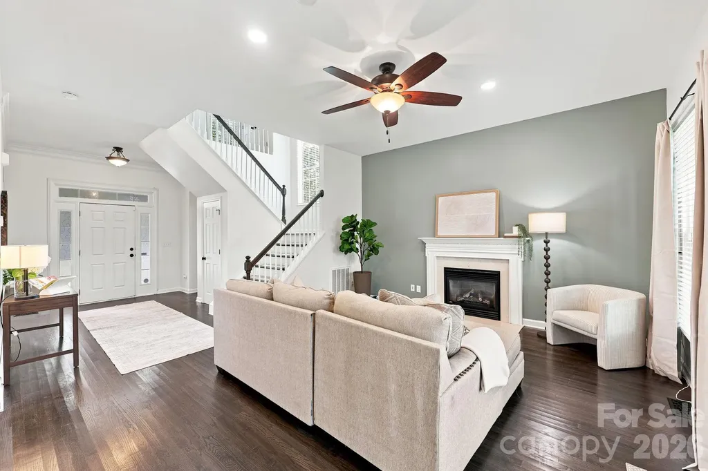 5601 Underwood Avenue Charlotte NC 28213