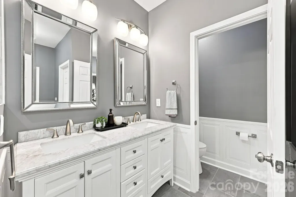 5601 Underwood Avenue Charlotte NC 28213
