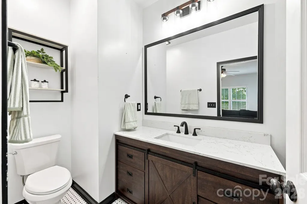 5601 Underwood Avenue Charlotte NC 28213
