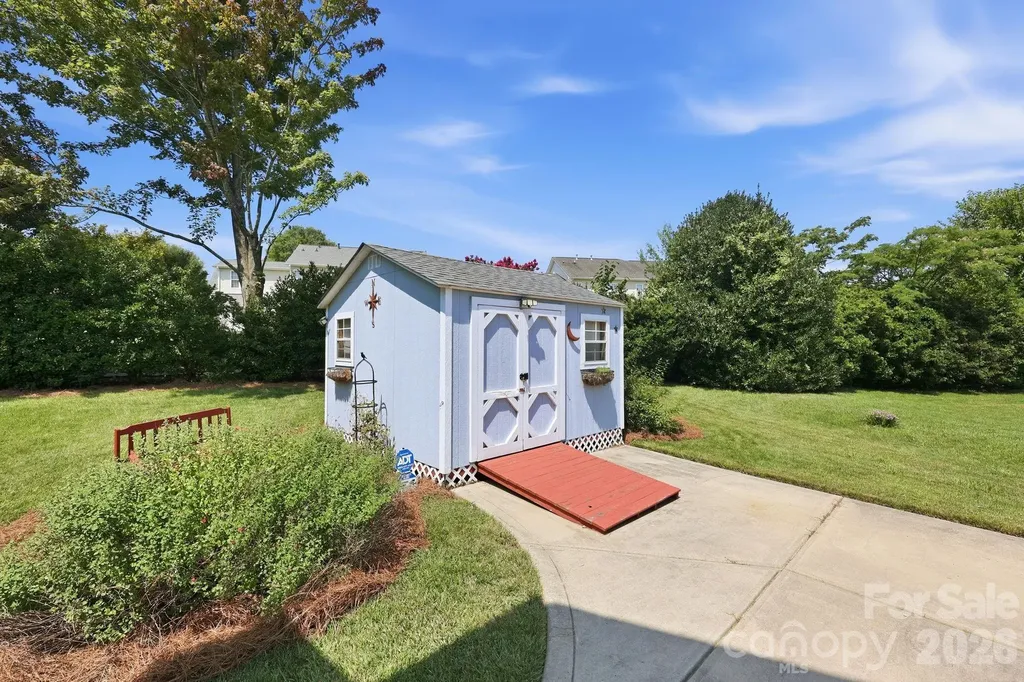 5601 Underwood Avenue Charlotte NC 28213