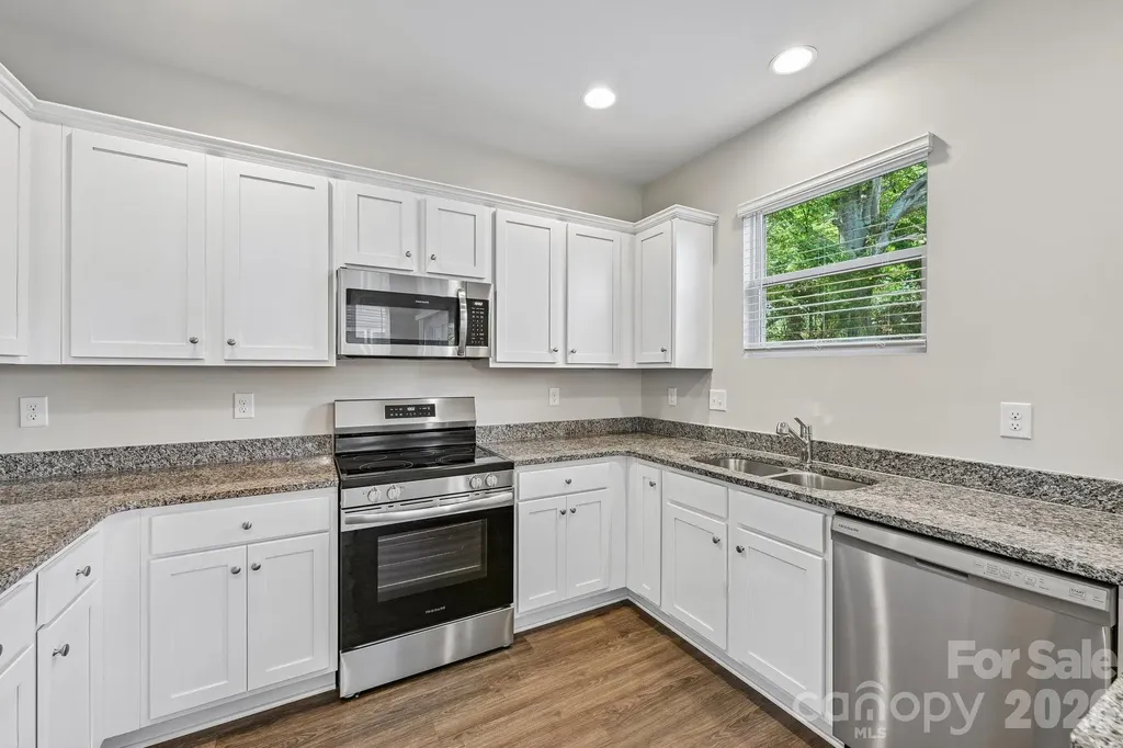 231 W Grover Street Shelby NC 28150