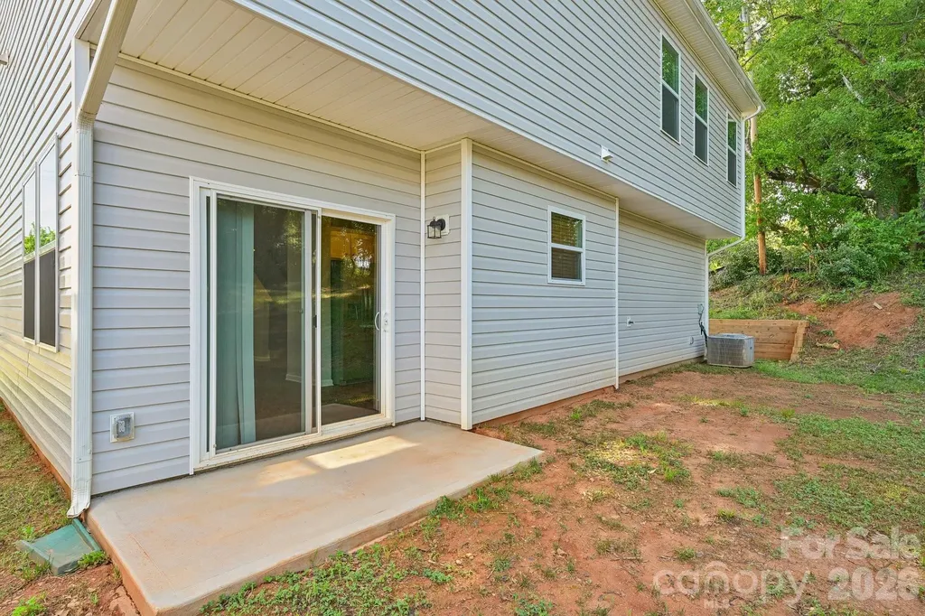 231 W Grover Street Shelby NC 28150