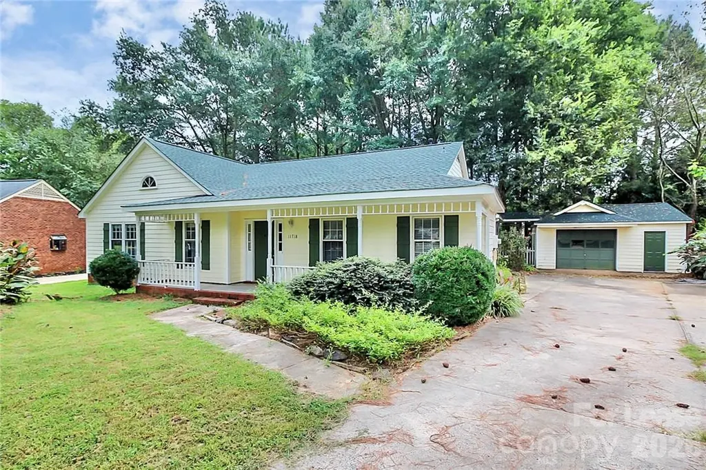 11718 Fernhurst Lane Charlotte NC 28277