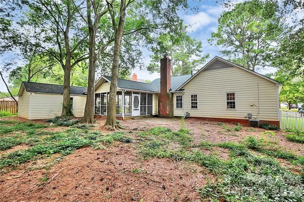 11718 Fernhurst Lane Charlotte NC 28277