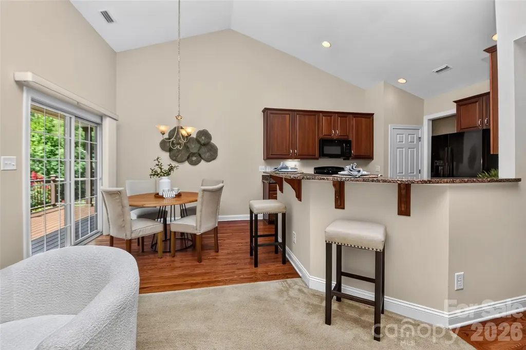 1205 Williamstown Road Matthews NC 28105