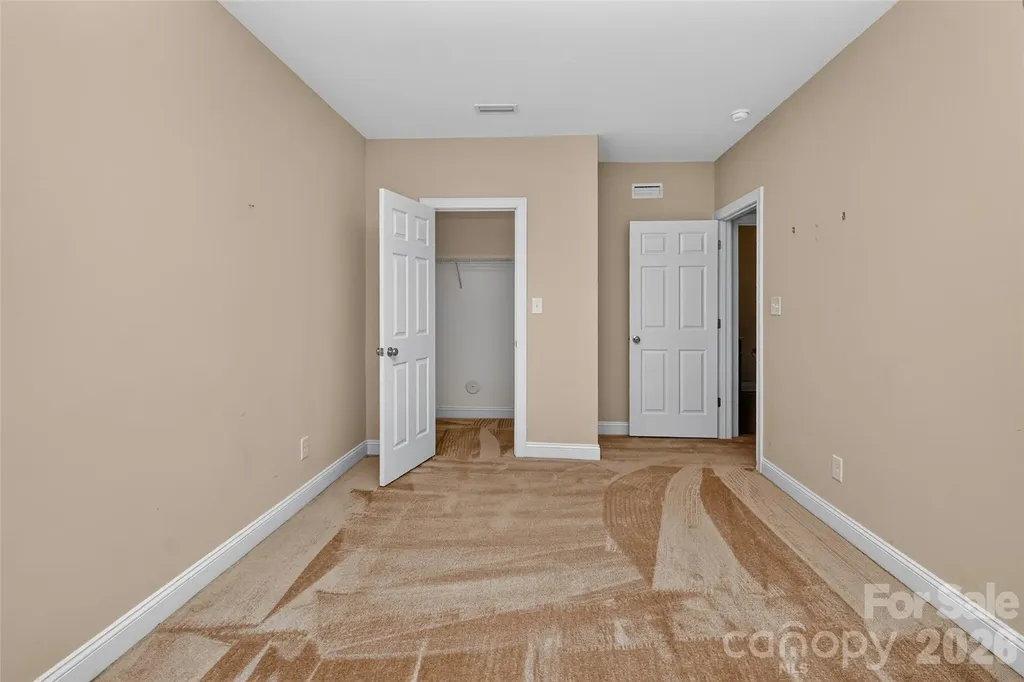 1205 Williamstown Road Matthews NC 28105