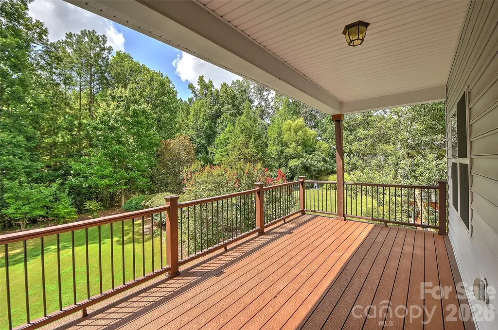1205 Williamstown Road Matthews NC 28105
