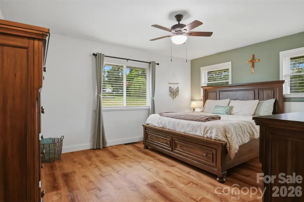 1127 Black Oak Ridge Road Taylorsville NC 28681