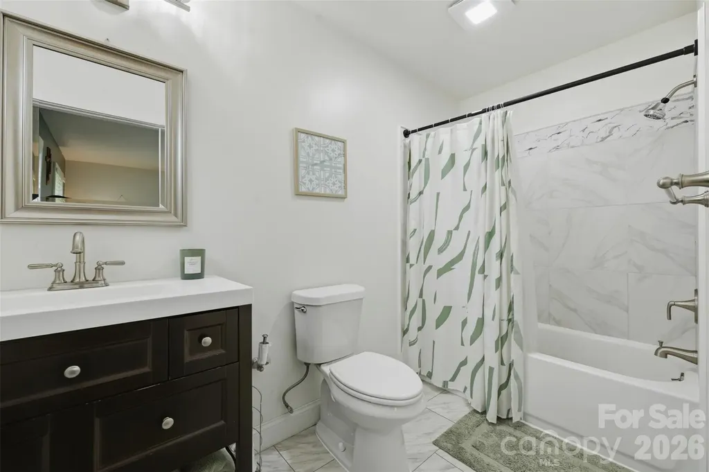 1127 Black Oak Ridge Road Taylorsville NC 28681