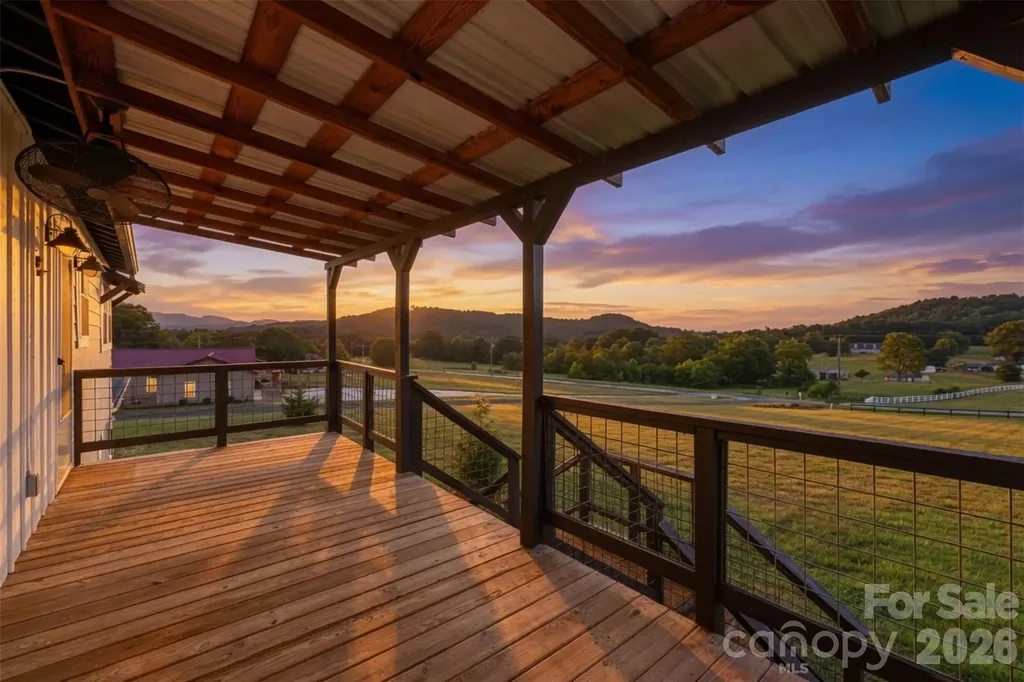 1127 Black Oak Ridge Road Taylorsville NC 28681