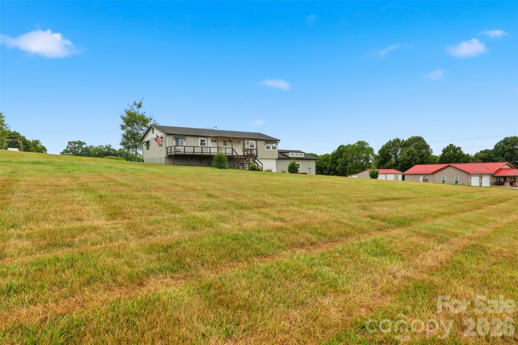 1127 Black Oak Ridge Road Taylorsville NC 28681