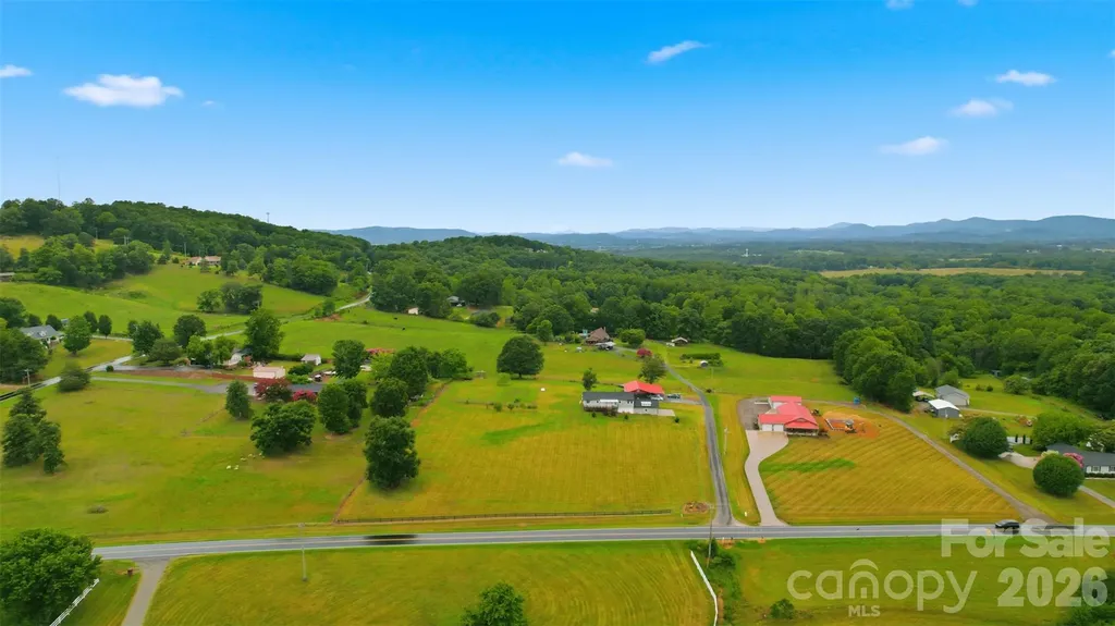 1127 Black Oak Ridge Road Taylorsville NC 28681