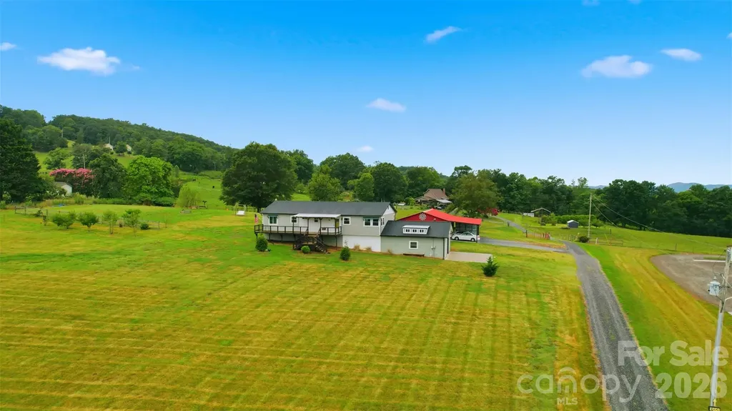 1127 Black Oak Ridge Road Taylorsville NC 28681