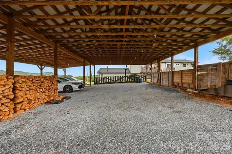 1127 Black Oak Ridge Road Taylorsville NC 28681