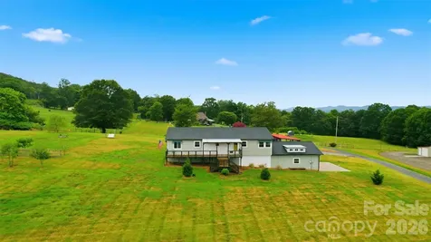 1127 Black Oak Ridge Road Taylorsville NC 28681