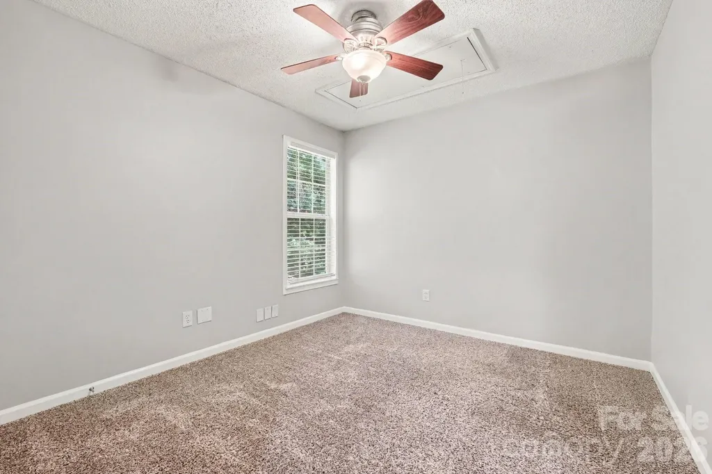 9532 Nettle Drive Charlotte NC 28216