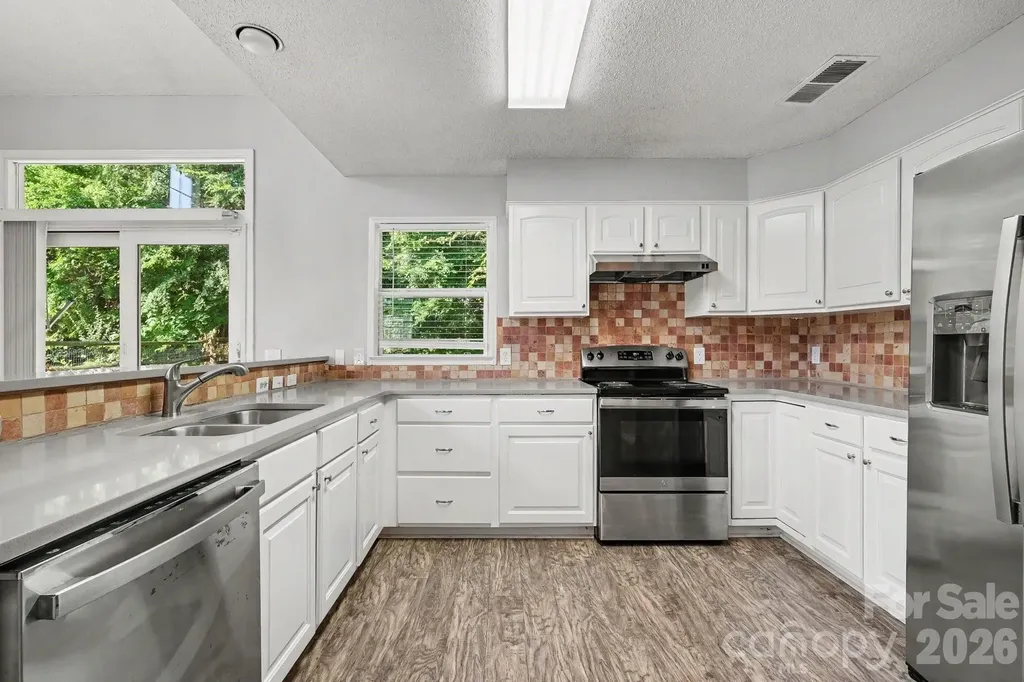 9532 Nettle Drive Charlotte NC 28216