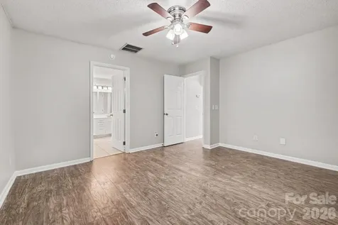 9532 Nettle Drive Charlotte NC 28216