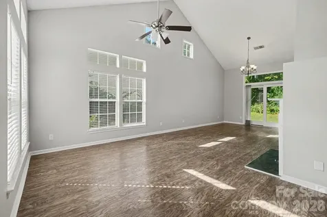 9532 Nettle Drive Charlotte NC 28216