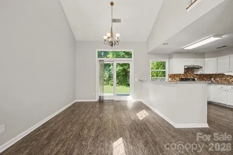9532 Nettle Drive Charlotte NC 28216