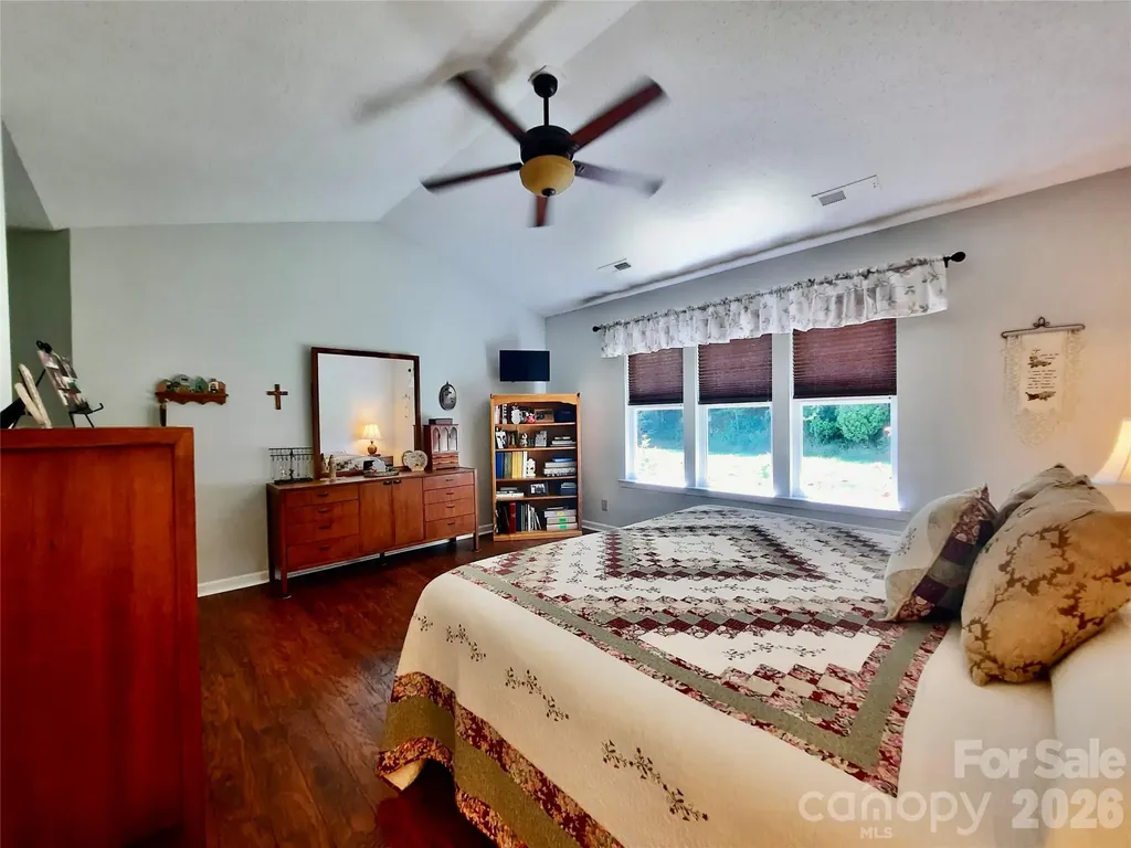 208 Snowy Egret Way Hendersonville NC 28792