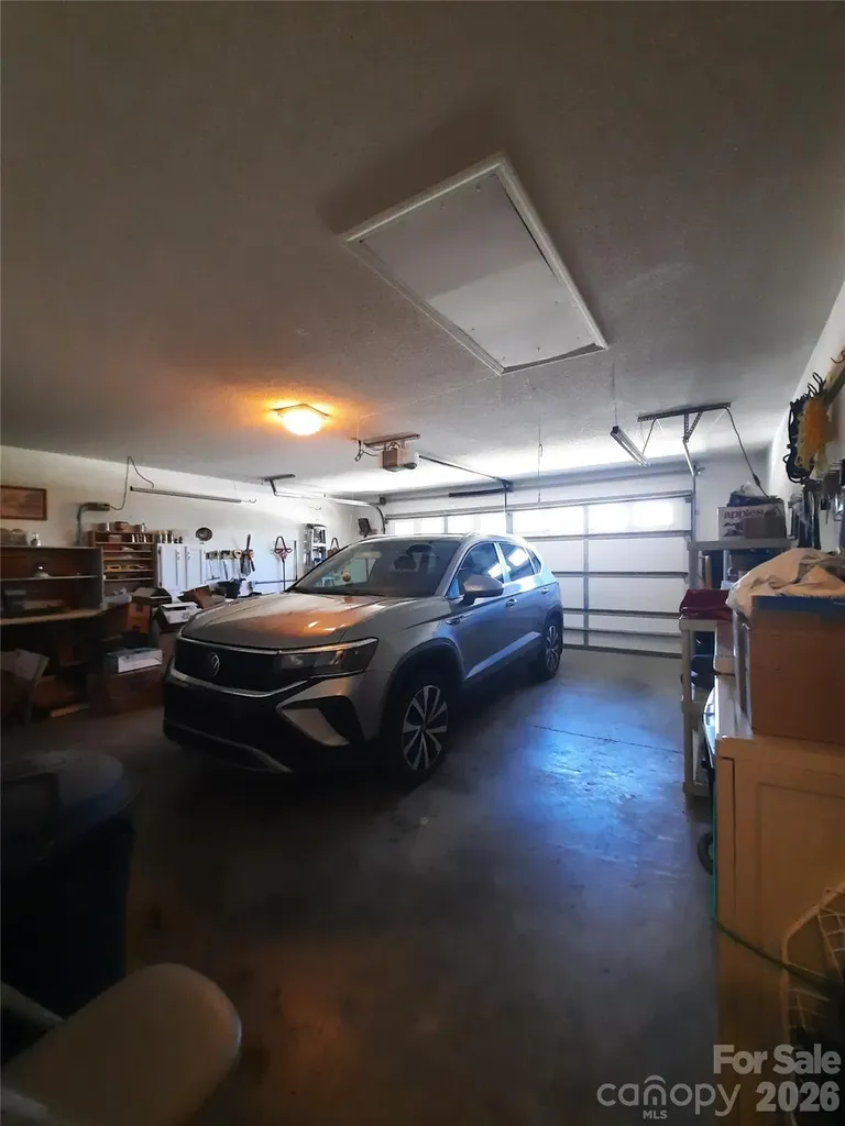 208 Snowy Egret Way Hendersonville NC 28792