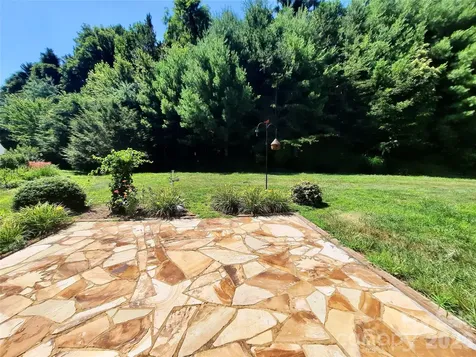 208 Snowy Egret Way Hendersonville NC 28792