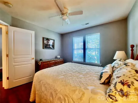 208 Snowy Egret Way Hendersonville NC 28792