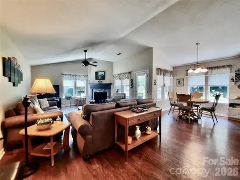 208 Snowy Egret Way Hendersonville NC 28792