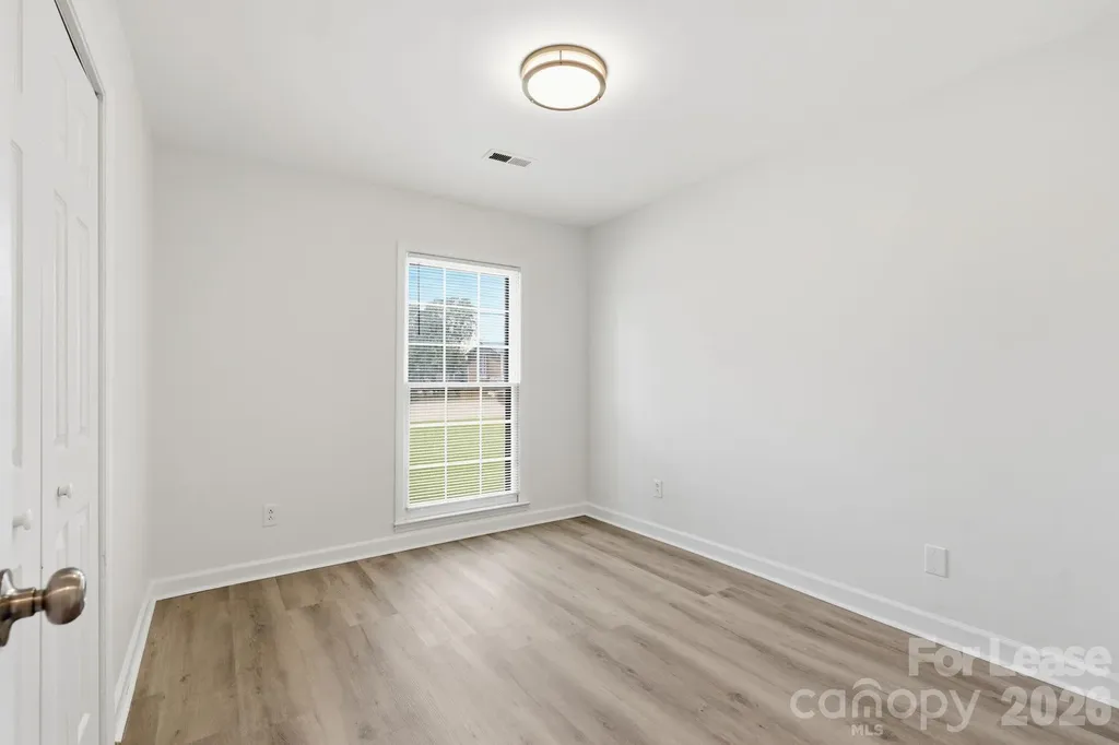 4609 Randolph Road Charlotte NC 28211