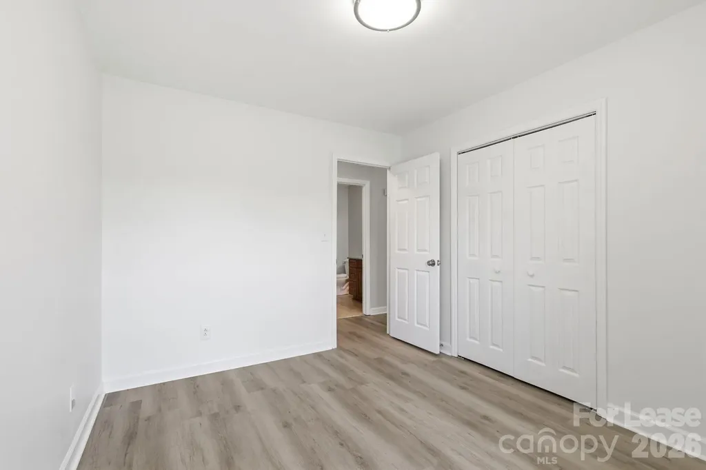 4609 Randolph Road Charlotte NC 28211