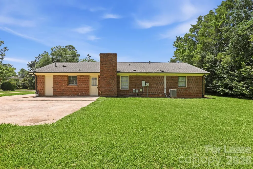 4609 Randolph Road Charlotte NC 28211