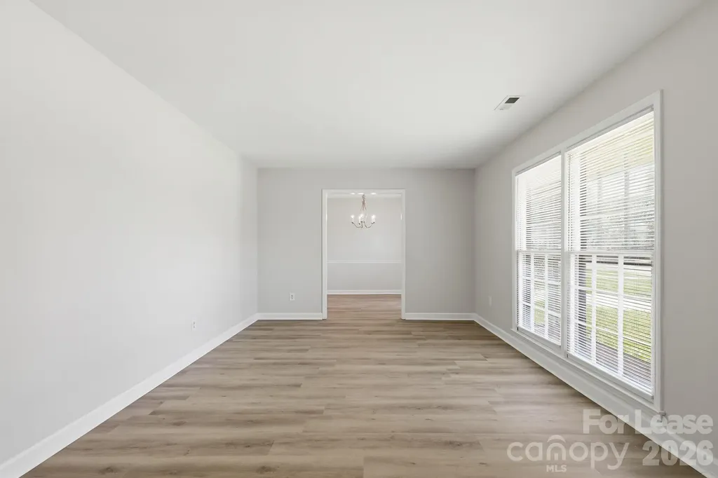 4609 Randolph Road Charlotte NC 28211