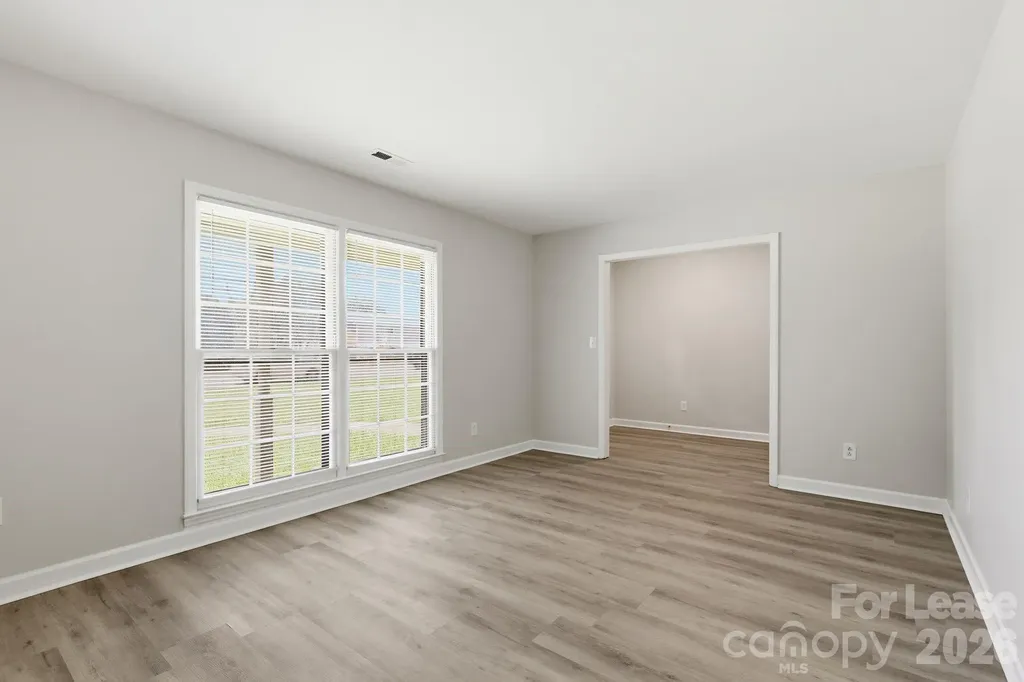 4609 Randolph Road Charlotte NC 28211