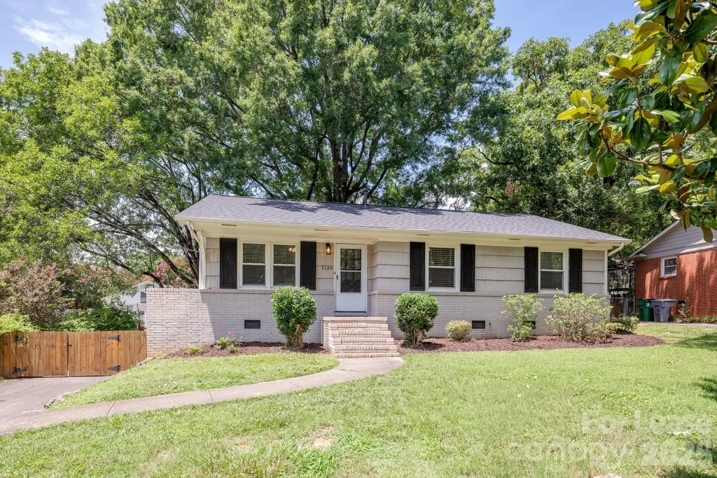 1129 Eastview Drive Charlotte NC 28211