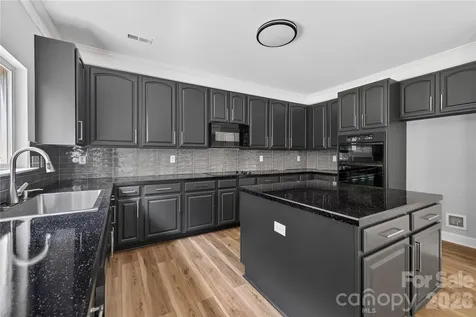 4348 Stone Mountain Drive Gastonia NC 28054