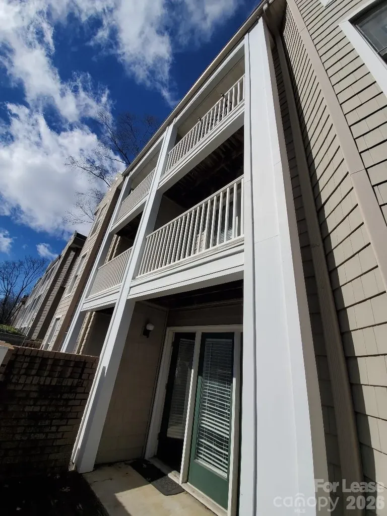 230 S Cedar Street Charlotte NC 28202